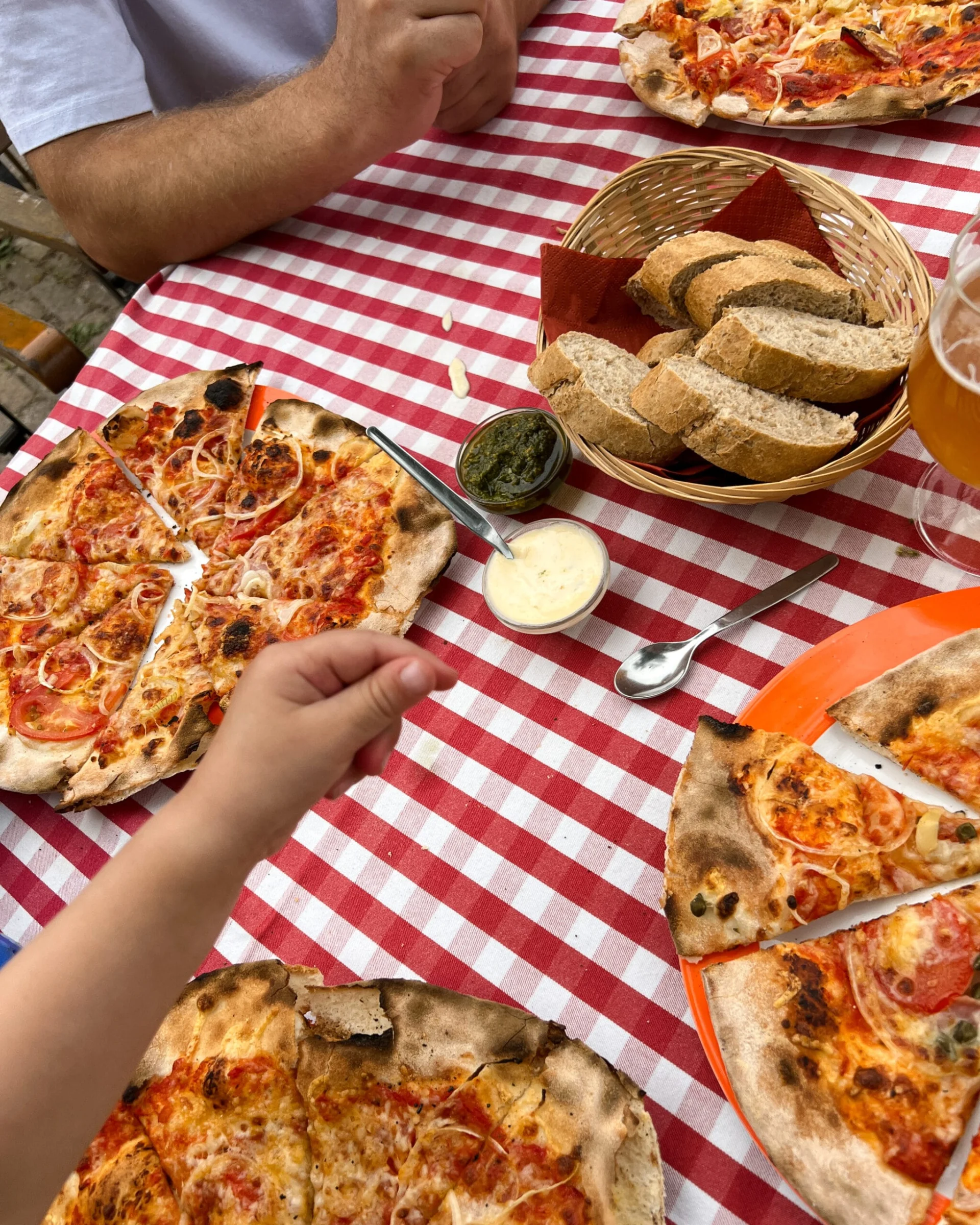 Vers gemaakte pizza’s op camping De Blauwe Haan in Drenthe