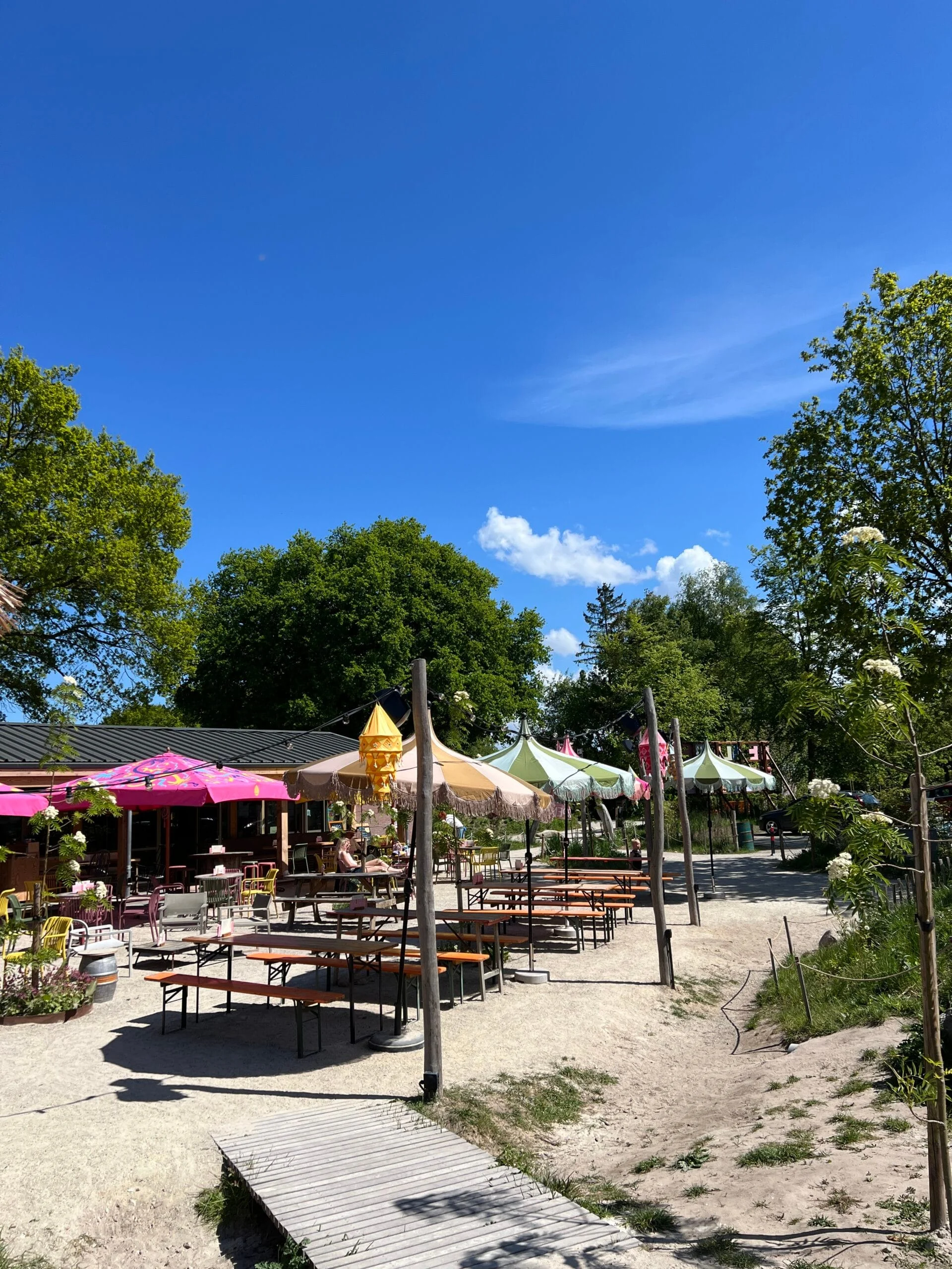 Terras van Bistro Landing op Camping De Kleine Wereld