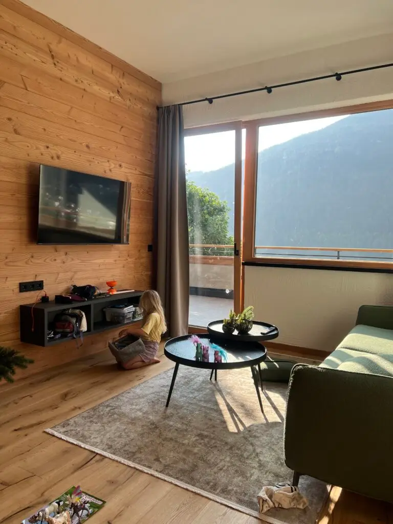Woonkamer appartement Suites Stubai Fulpmes Oostenrijk