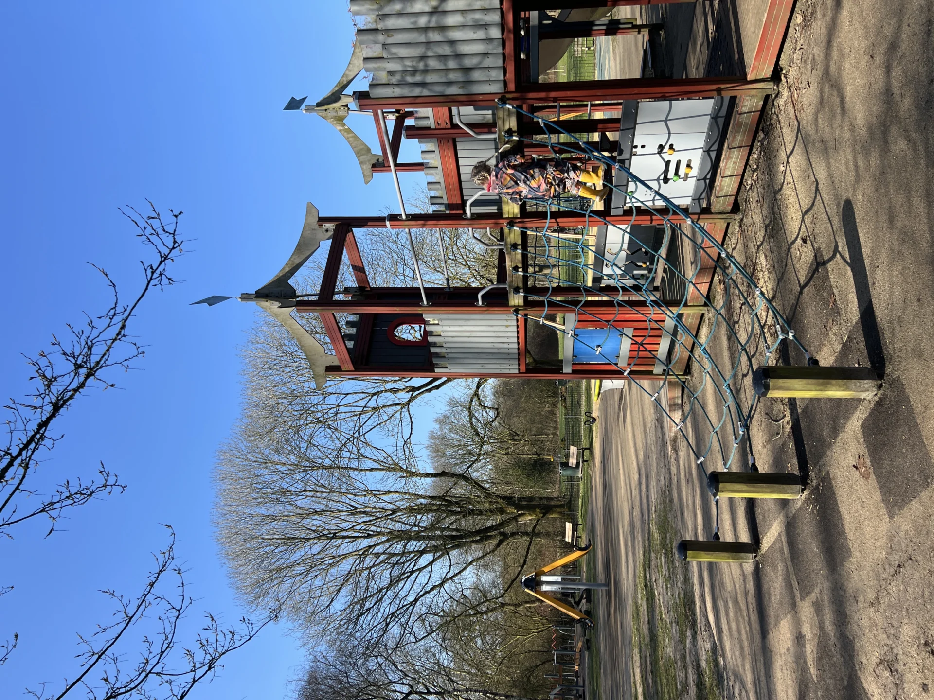 Speeltuin in het Stadspark van Groningen, een groene speelplek voor kinderen