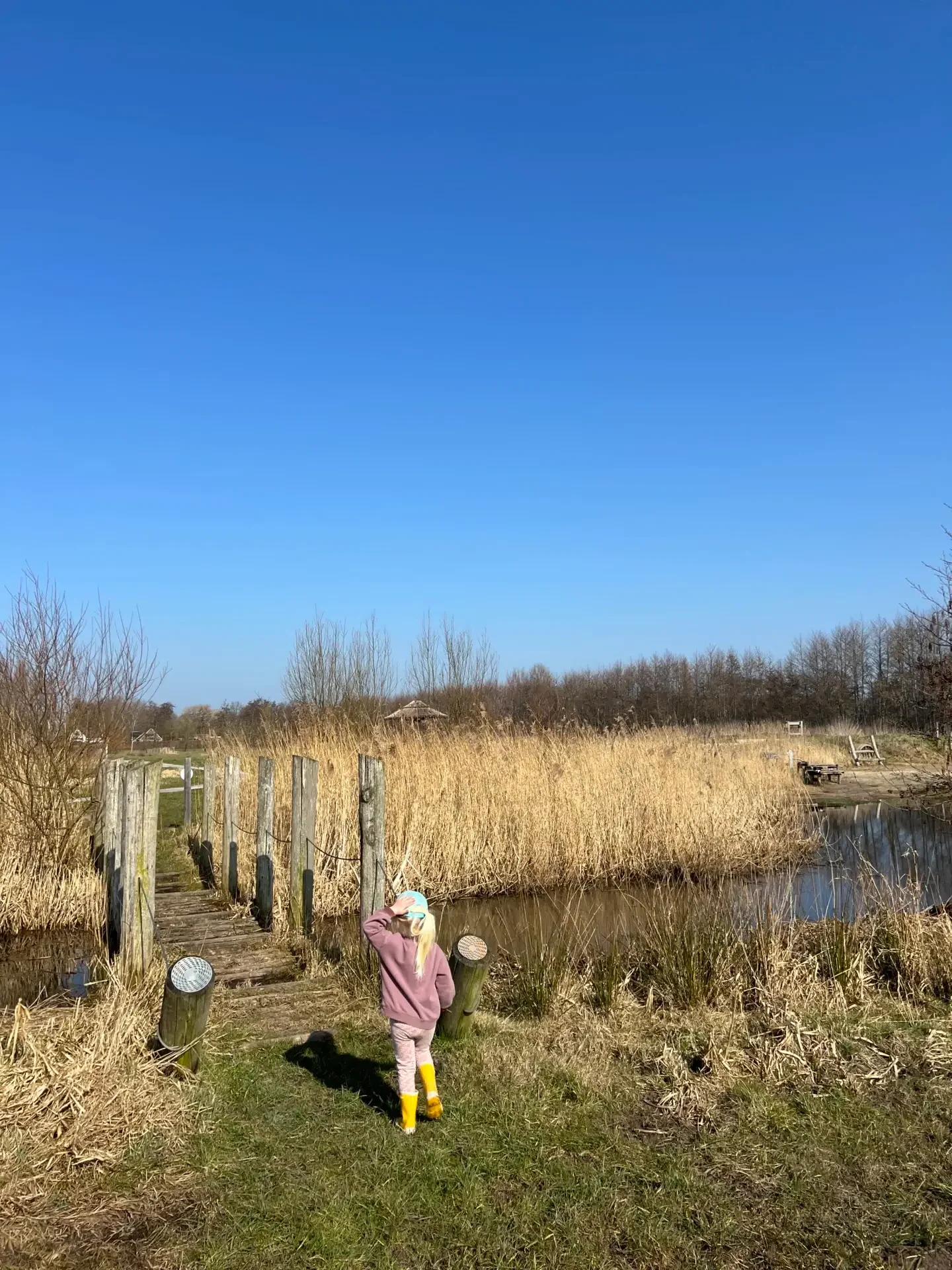 Kind op het Abel Tasmanpad in Lutjegast, Groningen